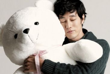So Ji-sub  Ahjussi 'Mantul' Yang Masih Single, Apakah Kamu Calon Yang Pas?