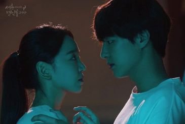 Tebak Judul Drama Korea Dari Adegan Romantisnya, Bisa?