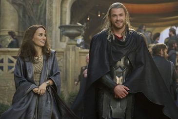 Kisah Cinta Para Bintang Avengers, Hayo Kamu Yang Mana?