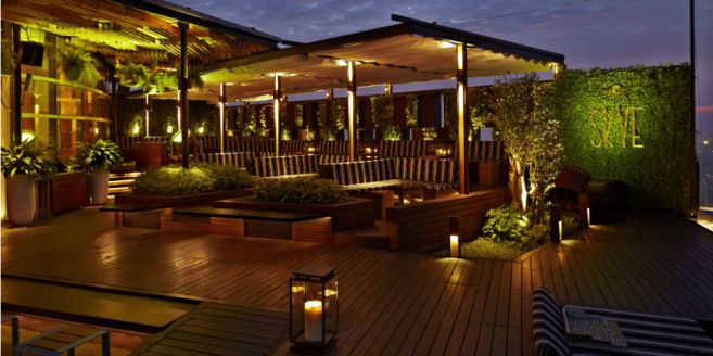 5 Restaurant & Bar Rooftop Terbaik di Jakarta
