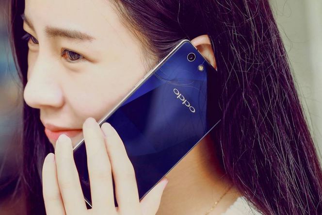 Oppo R1X tersedia terbatas di lima kota besar Indonesia