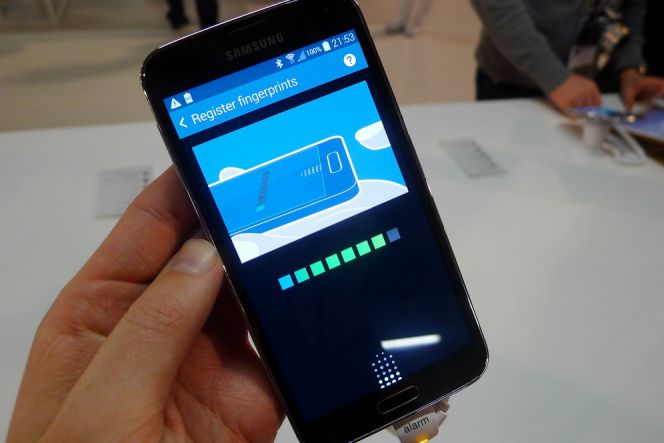 Pemindai sidik jari Samsung Galaxy S5 rentan dibajak!