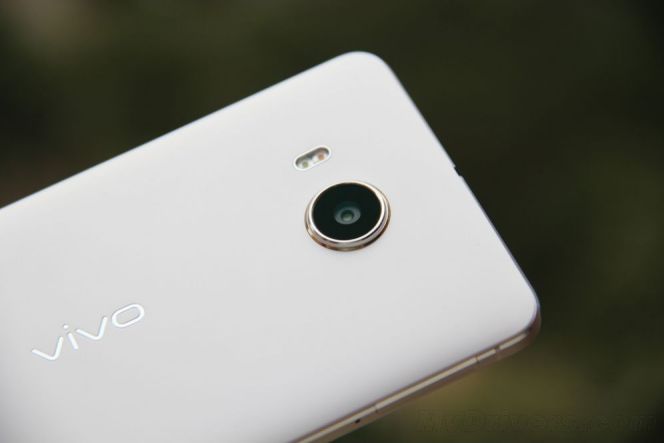 Vivo Xshot 3S tampil percaya diri dengan kamera 16MP dan RAM 4GB