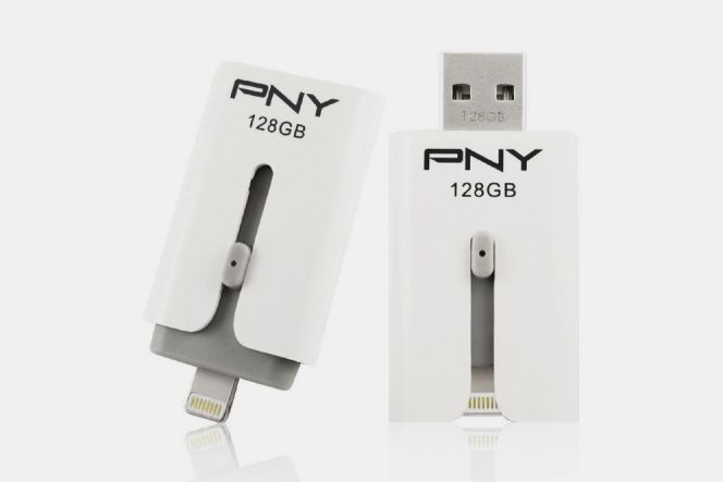 PNY kenalkan flash drive DUO-Link M dengan dua port USB tipe A dan C