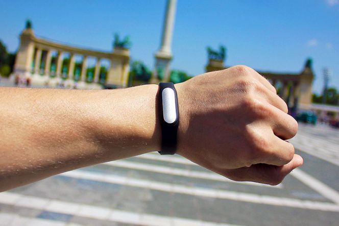 Berbincang hangat dengan gelang pintar Mi Band