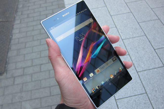 Bocoran layar Xperia C5 Ultra tanpa bezel dengan dual kamera 13MP