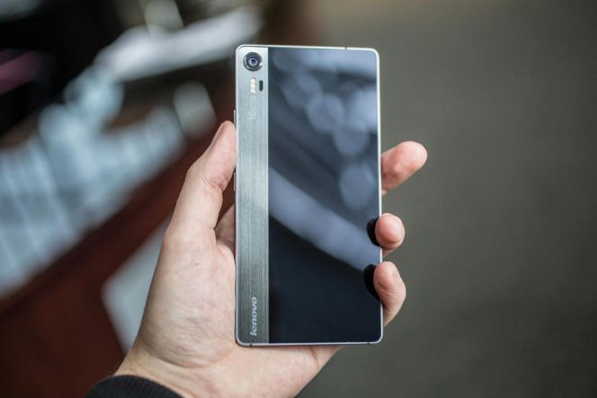 Lenovo Vibe Shot bisa dipesan dari situs e-commerce di Indonesia