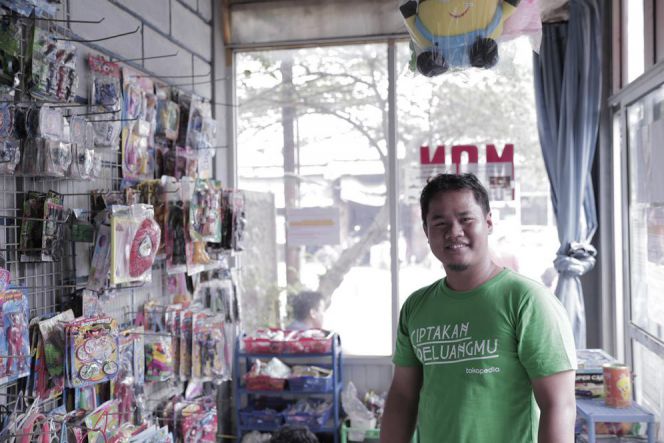 Cleaning service ini ciptakan peluang dengan mainan
