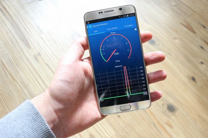 Aplikasi Android untuk mendeteksi paparan radiasi ponsel