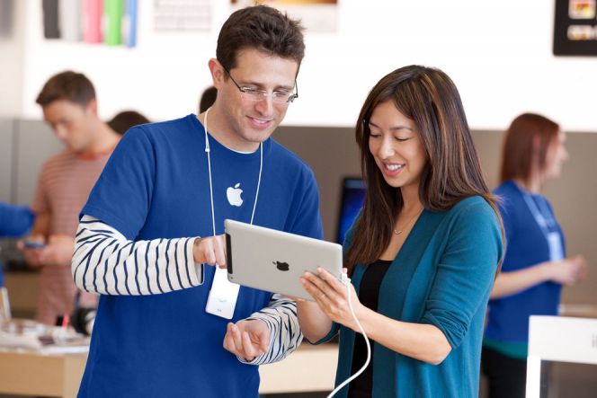 Dapatkah pusat bantuan Apple diakses melalui aplikasi khusus?