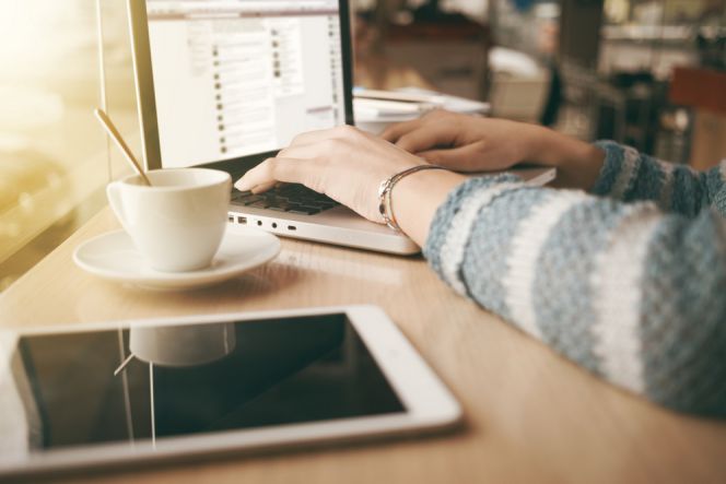 Tips gunakan WiFi untuk transfer file dari ponsel Android ke laptop