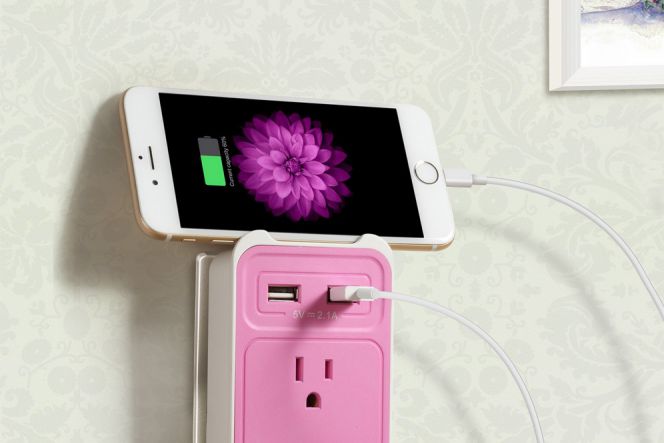 Lupa bawa adapter charger ponsel? Tak usah takut kalau ada colokan ini