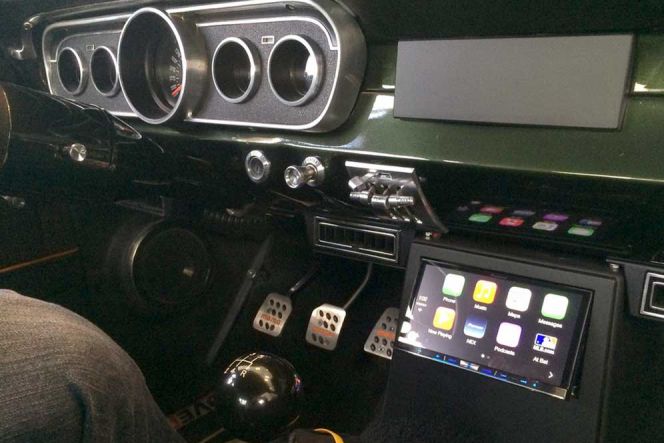 CarPlay juga bisa dipasang pada kendaraan lama Anda