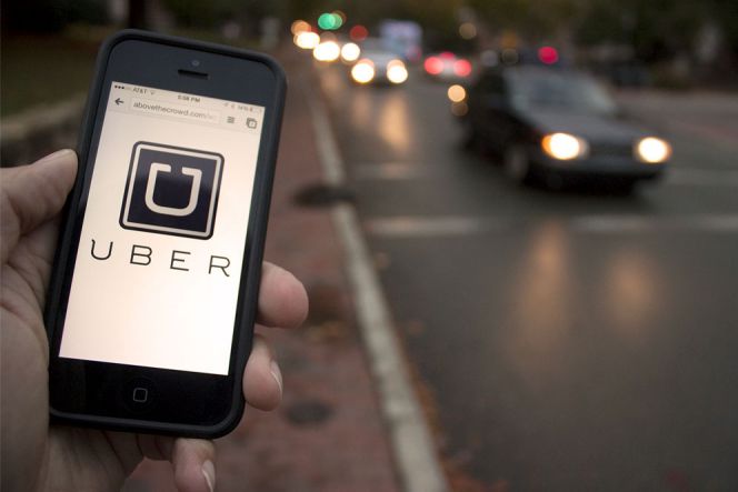 Dengan UberHop, Anda bisa berbagi cerita ke pengguna lain