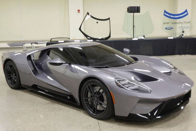 Berinovasi, mobil Ford GT bakal pakai Corning Gorilla Glass