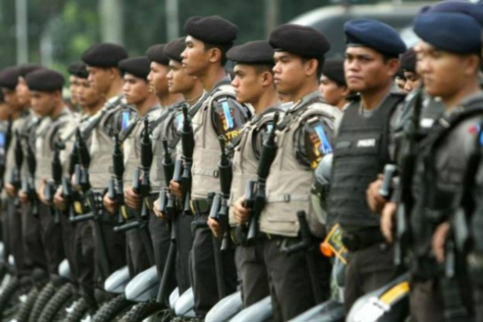 Besar Mana Gaji Tni Atau Polisi Money Id