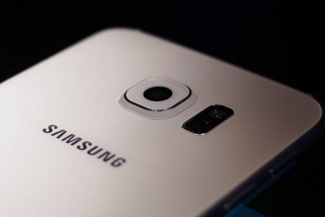 Spesifikasi Galaxy S7 muncul di AnTuTu