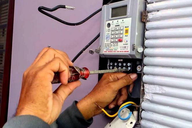 Pelanggan 900 VA yang pura-pura miskin akan ditindak oleh PLN