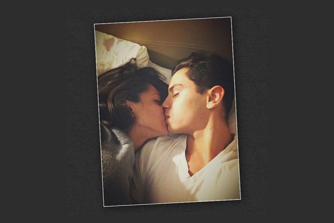Stalking Twitter selama 6 tahun, fans ini akhirnya jadian sama artis