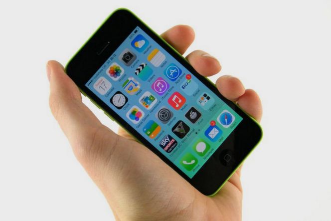 Beredar bocoran video terbaru iPhone 4 inci