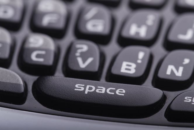 BlackBerry tegaskan tak akan buat Windows Phone