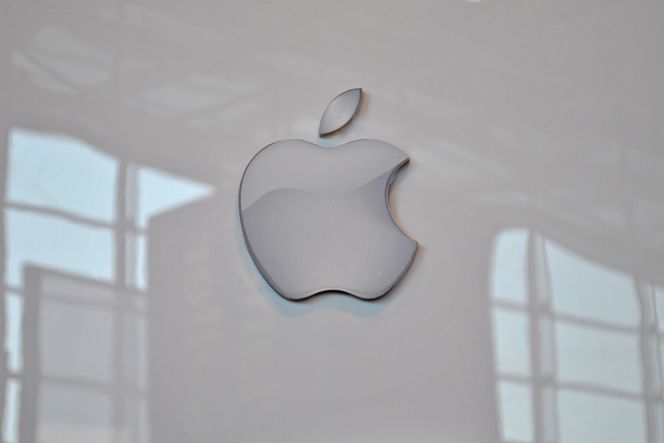 Apple kukuh tak beri akses backdoor iPhone ke FBI, apa alasannya?