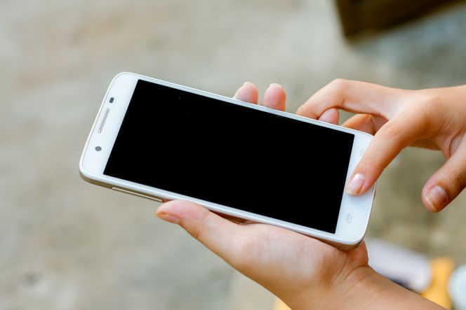 5 Smartphone dengan daya tahan baterai terbaik