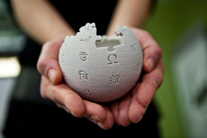 Baca Wikipedia tapi bahasa Inggris pas-pasan? Coba trik ini!