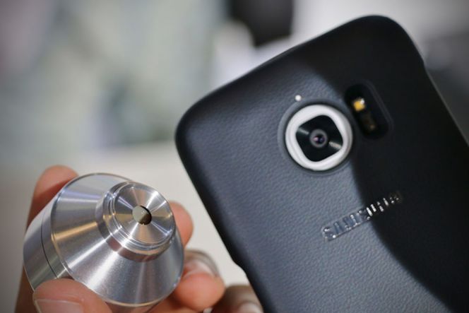 Case pelindung Samsung Galaxy S7 ternyata berfungsi ganda