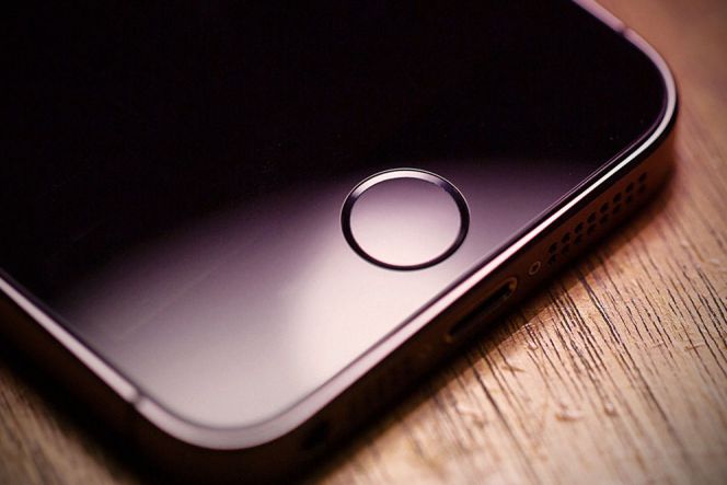 iPhone 4 inci kembali berganti nama