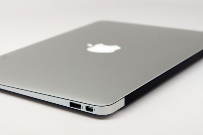 Apple kabarnya siapkan dua varian MacBook paling tipis