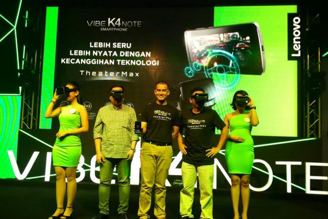 Smartphone TheaterMax pertama di dunia ramaikan pasar Indonesia