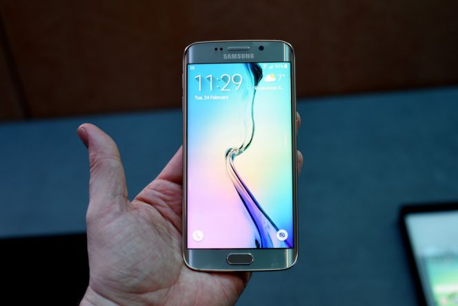 Ongkos produksi layar AMOLED kini lebih murah dari LCD