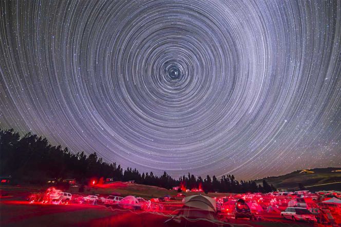 Lensa mana yang ideal untuk melakukan Astrophotography?