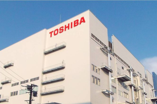Toshiba tarik 100.000 baterai laptop dari peredaran, ada apa?