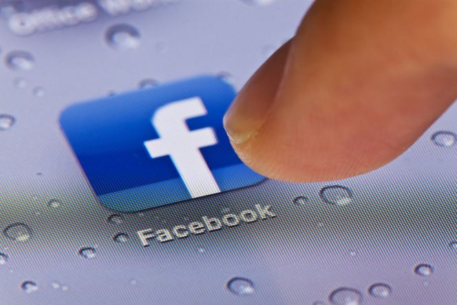 Update status pribadi di Facebook mulai tak diminati, mengapa?