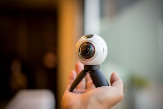 Tak puas bermain di ranah VR, Samsung bakal rilis Gear 360
