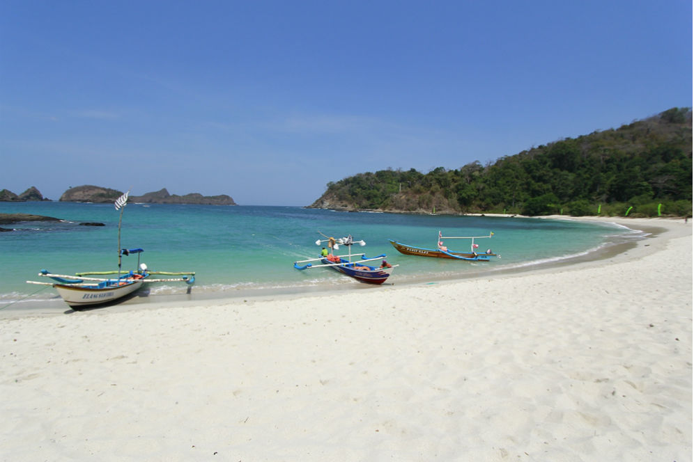 Banyuwangi Merdekacom Wedi Ireng Pantai Berpasir Putih