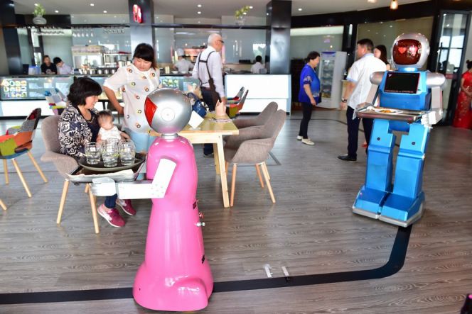 Jika robot dipakai secara luas, 85% orang di negara ini bakal nganggur