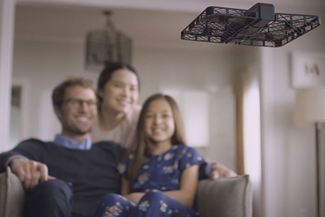 Ringan dan bisa melayang sendiri, drone ini tak perlu ijin FAA