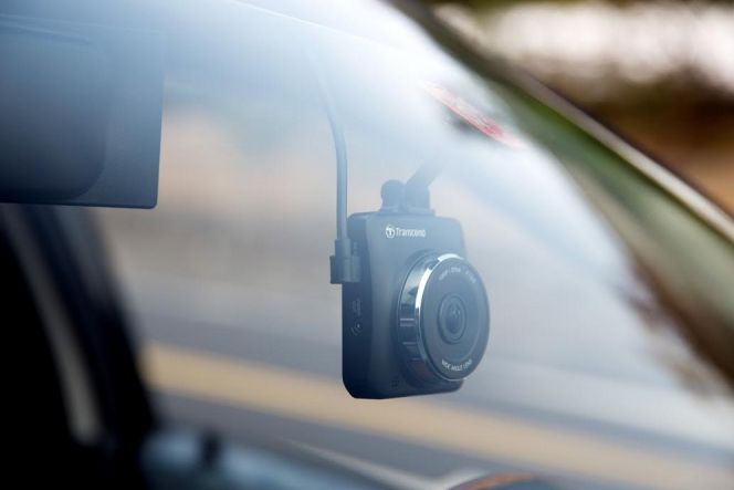 DriverPro 200, car video recorder serbaguna dari Transcend