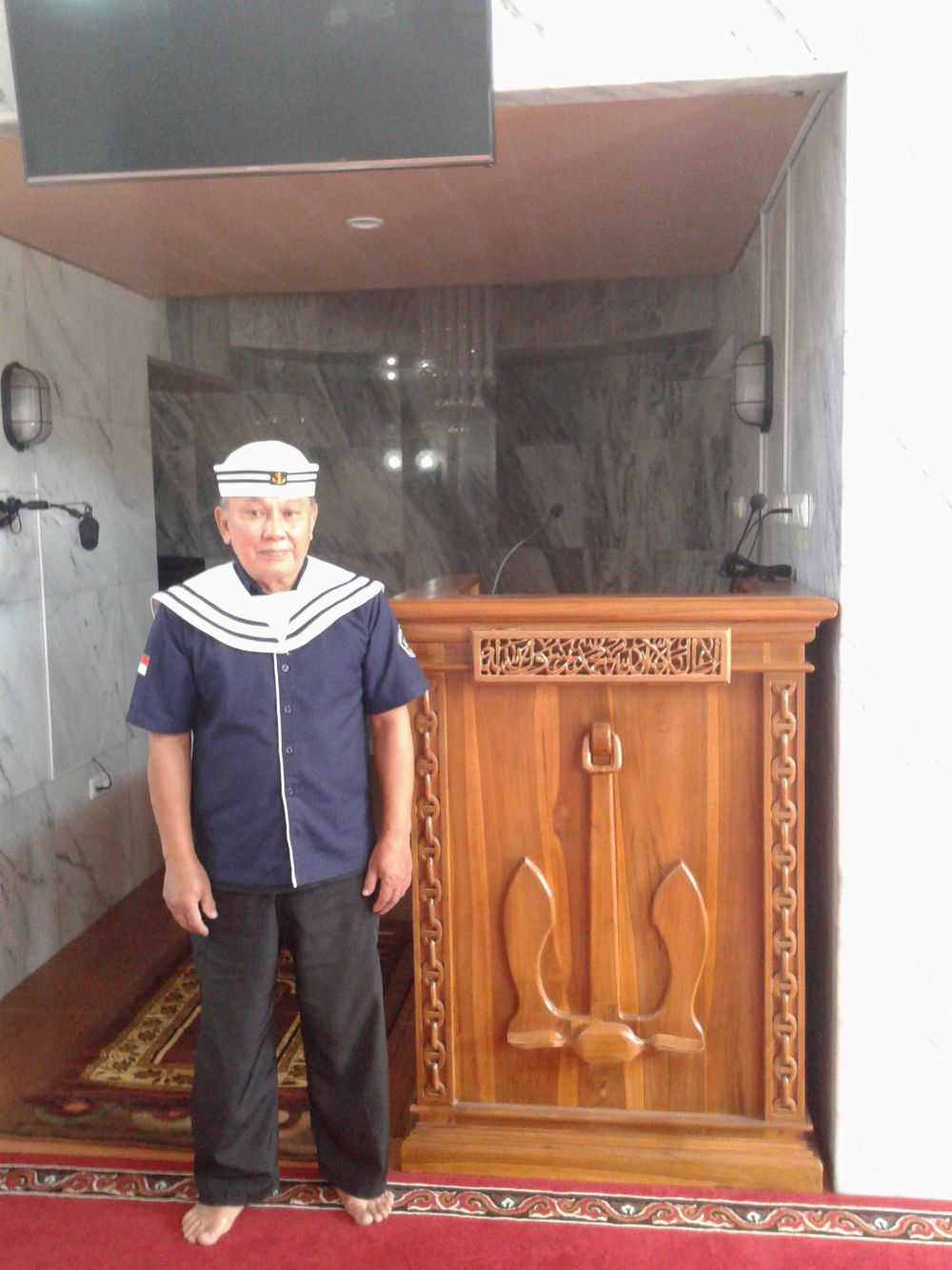 Bandung Merdeka com Uniknya seragam  pengurus Masjid Al 