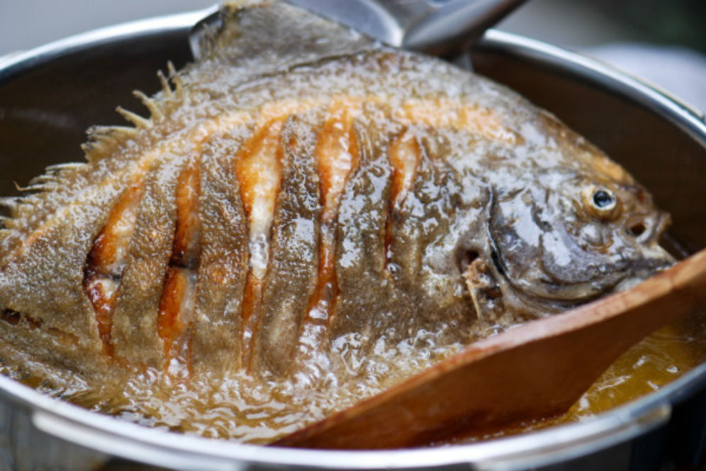 Ini Trik Menggoreng Ikan Agar Tidak Meletup Dan Tidak Lengket Money Id