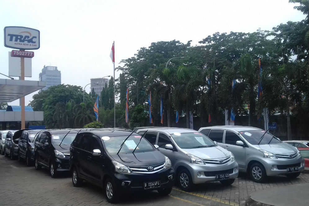 Deretan Mobil  Bekas  di Bandung  Harga di Bawah  Rp50 Juta  