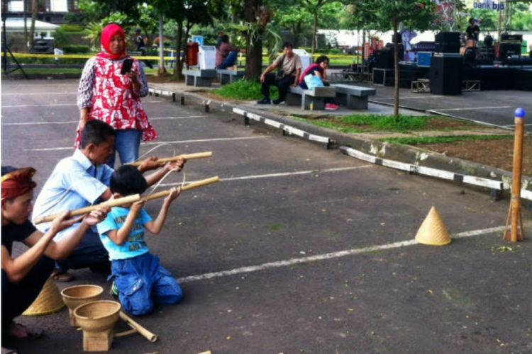 Bandung - Merdeka.com  Komunitas HONG kenalkan permainan 
