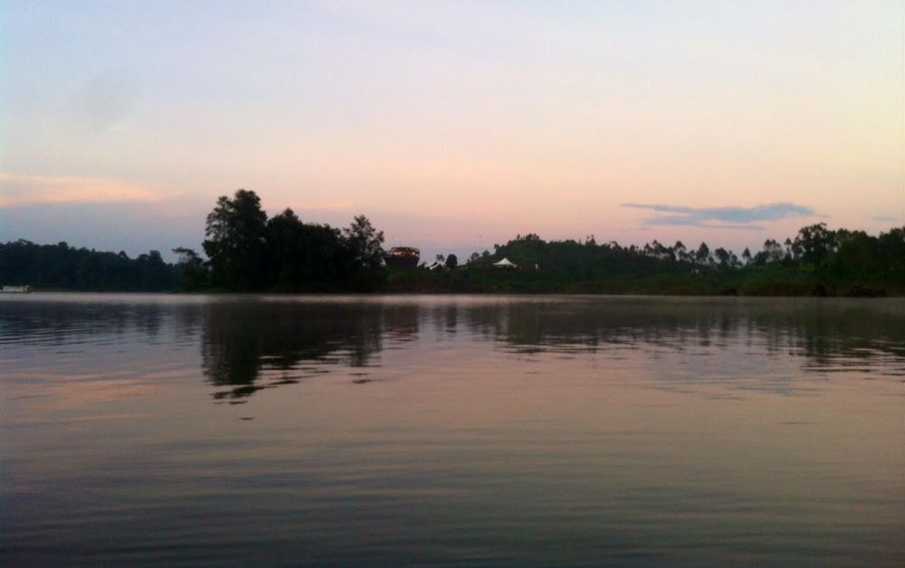 Bandung - Merdeka.com  Situ Patengan, danau eksotis yang 