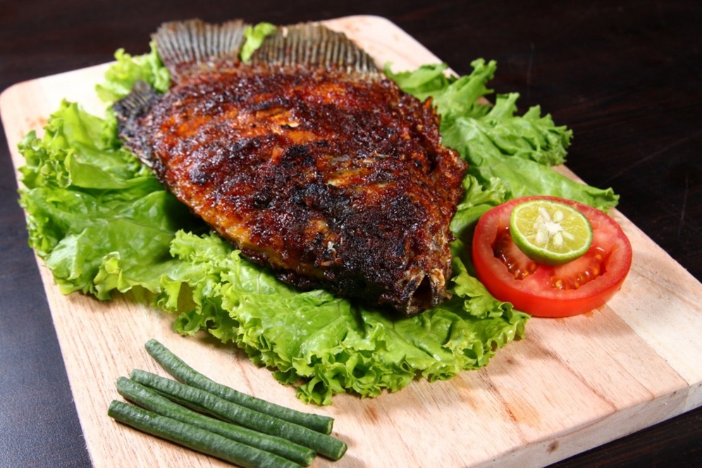 Malang Merdeka com Ayam  Bakar  Lientang kuliner 