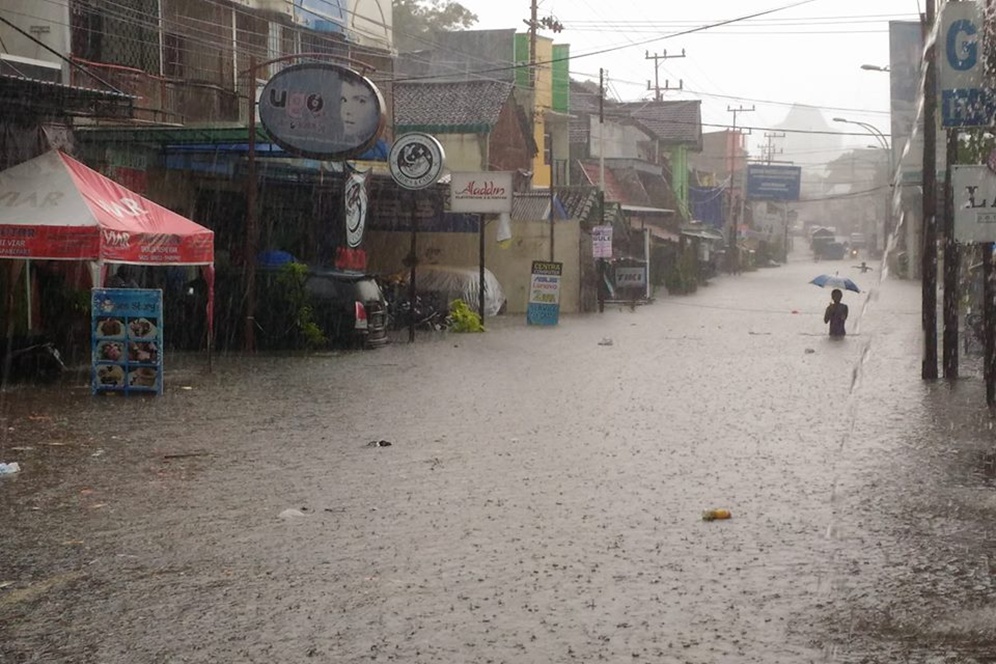 Malang Merdeka Com Hujan Deras Kota Malang Diserang Banjir