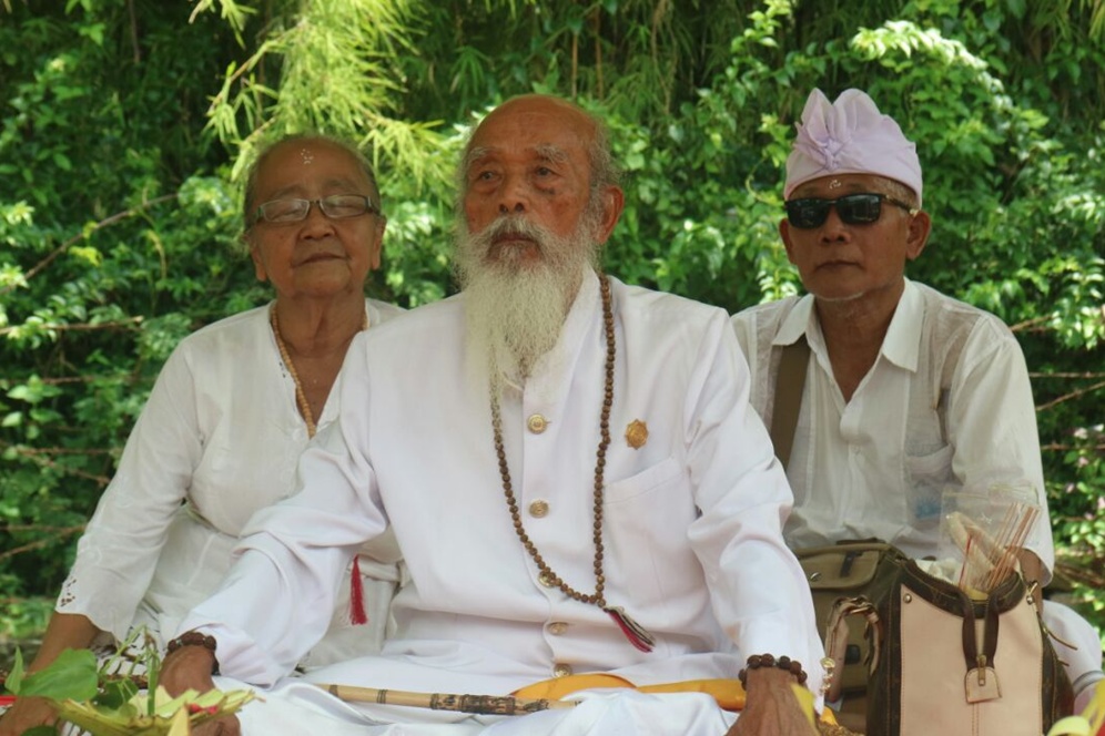 Saat Abah Anton hadiri Ngembak Ghni dan Dharmasanti di Candi Badut