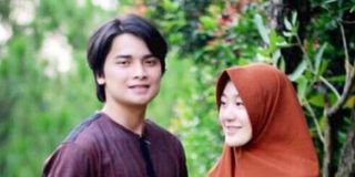 Cari rejeki ala Alvin: ustad, nikah muda, endorse giat.  Alhamdulillah